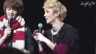 JongKey 종키 Fancam moment # 42 - "Christmas present"