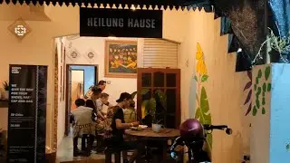 HEILUNG HAUSE - ETNIC CAFE ROMANTIS & MINIMALIS ( Kuliner Sidoarjo Yang Terkenal )