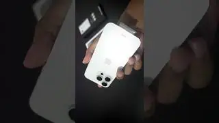 Hands On iPhone 15 Pro White Titanium