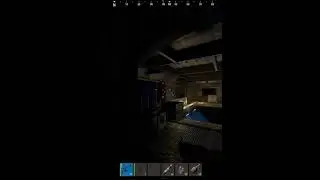 Держи дверь подловил мини челика. RUST