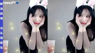 Beautiful Korean girl dancing (15)