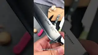 What’s the difference between a regular fruit knife and one with micro-serrations?