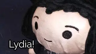 Toy Factory Beetlejuice Lydia Deetz Plush Unboxing Plus Review