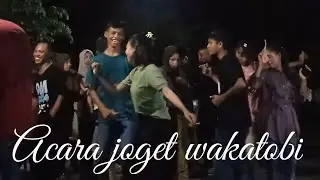 Viral,Acara Joget Wakatobi Fokus Cewek Baju Hijau. Luar Biasa Goyangnya...