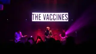 The Vaccines en Chile - Weirdo (16/05/2013 Blondie)