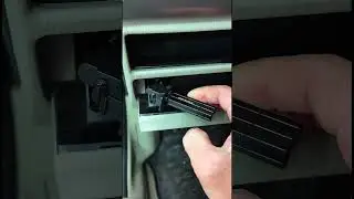 Где ВСТАВЛЯЕТСЯ ФЛЕШКА для Музыки в FAW Besturn B50?