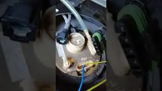 Как слить топливо с бака