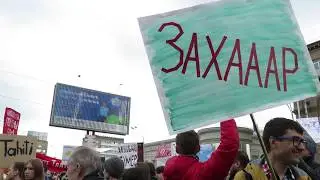 Новосибирцы разогнали тучи на монстрации.