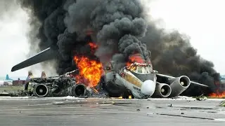 World's Most Dangerous Airport 😱 दुनिया का सबसे खतरनाक हवाईअड्डा Lukla Airport Nepal