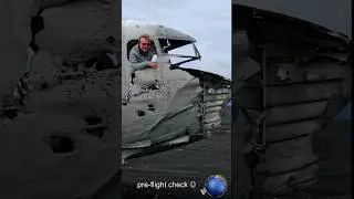 🛫 DC-3 Crash Site (Iceland) 🏖️ #Shorts