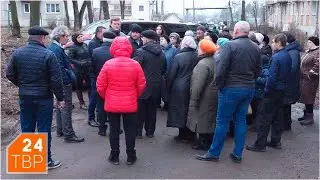 Сквозной проезд по двору хотят закрыть клумбой | Новости | ТВР24 | Сергиев Посад