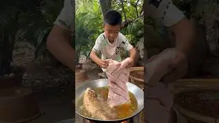 Deep fry fish and pork by little chef 🧑🏿‍🍳😋
