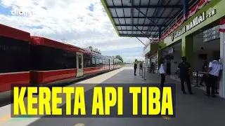 Kereta Tiba di Stasiun Mandai @dronxi
