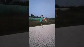 Разгиб колена с приседанием