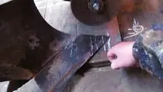 disc knife for a walk-behind tractor plow.