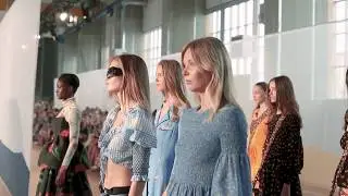 GLOBAL CITIZEN, Spring/Summer 2018 Runway Show | GANNI
