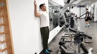 3. Podizanje ruku uz zid