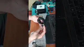 Đồng hồ kết hợp với tai nghe blutooth