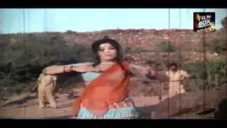 Chhori Lut Gayi Re - Singer : Asha Bhosle - Movie : Bindiya Aur Bandook (1972)