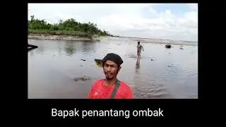 Alur cerita film Bapak bapak penantang ombak