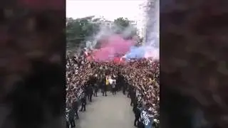 NEYMAR JR Official present to PSG Fans