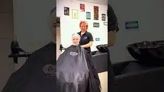 Quickly and cheerfully coloring my hair with Varvara Tarasova #shorts  #mallet #creative