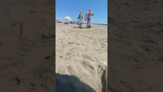 guarda fino ala fine e vedrai risata 😆😆🙉🙈🙊