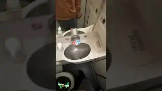 Uçaklarda WC tuvalet nasıl çalışır ?