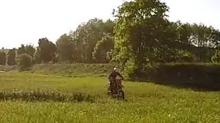 Lot przez kierownicę