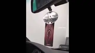 Новый ароматизатор в автомобиль с запахом женской письки, прикол, smile)))