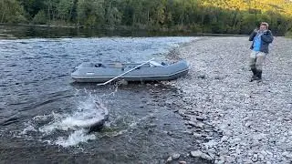 Вываживание тайменя. Дальний Восток