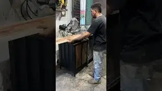 Mesa de trabajo para sierra de inglete con material sobrante #estiloindustrial