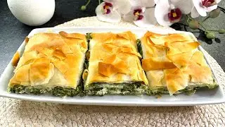 THE TASTIEST spinach pie! Spanakopita - Greek spinach pie
