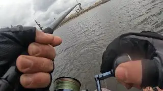 При подсечке трофейная   рыба  выдрала ось шпули  у SHIMANO STRADIC