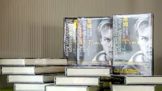 感谢《Avicii艾维奇官方传记》中文版2024与我们相伴！Tim & Avicii Forever！