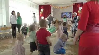 Танец игра с мамами