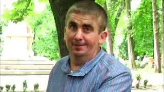 Чувак кидає на відео | меми українською