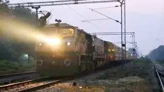 Jodhpur-Mau Special Fare Train with ABR WDG4 Locomotive | Diesel Engine Train Video Indian Railways 