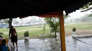 Muita chuva e muito sol no litoral norte.