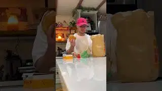 Biting my twin brothers burger then blaming the restaurant worker 😂
