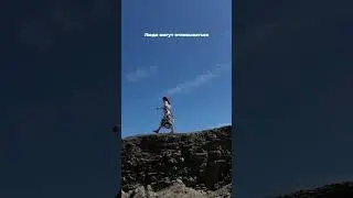 порой мы дорого платим за то, чтобы быть собой) но оно того точно стоит💔   