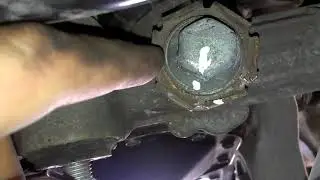 Opel Corsa C 2001: Eliminating Knocking in the Steering Rack