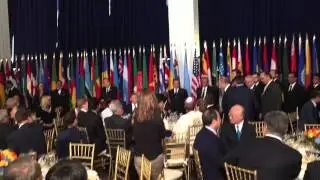 President Obama and President Putin shake hands