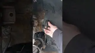 VW Fox замена пружины опорный подшибник Гаражные Будни в Германии 