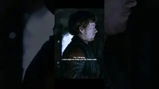 Theon announces his capture of Winterfell to Bran #gameofthrones #theongreyjoy #branstark #robbstark