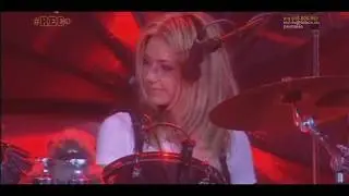 РАНЕТКИ - Она одна Лужники (студийный звук с голосом Леры)