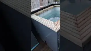 just over at my nephews trying out the ice bath and new sauna.