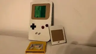 Nintendo Classic GameBoy + Cartridge from CARDBOARD
