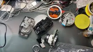 Сломалось, почини очень надо)) джойстик iDrive с той же E70, машины которую 