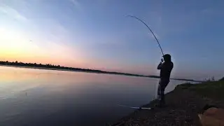 Фидерная рыбалка в сильный ветер! Ветер не помешал поймать крупняк! Рыбалка на каме